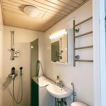 Cozy Flat Next To Tram And Bus Stations Apartamento