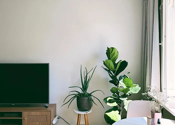 Cozy Flat Next To Tram And Bus Stations * Helsinki