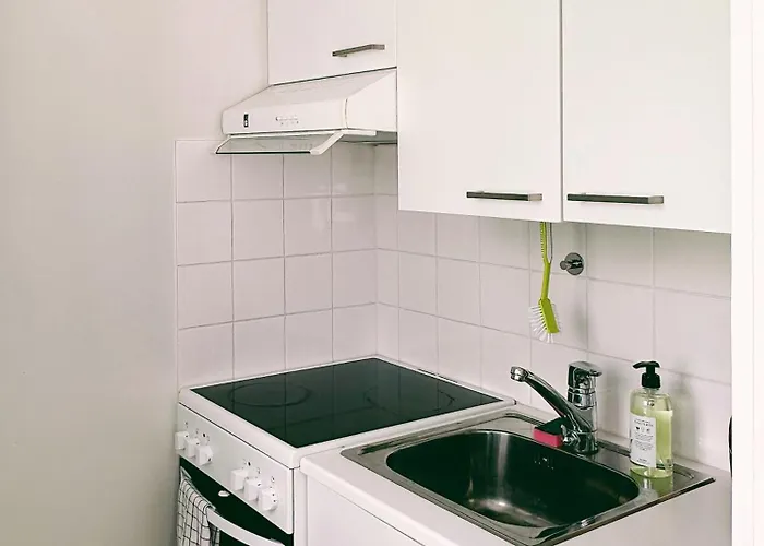 Lägenhet Cozy Flat Next To Tram And Bus Stations Helsingfors